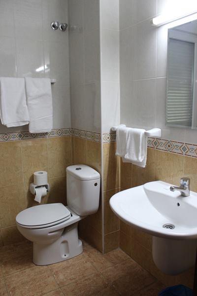 Hostal Pancorbo Buitenkant foto